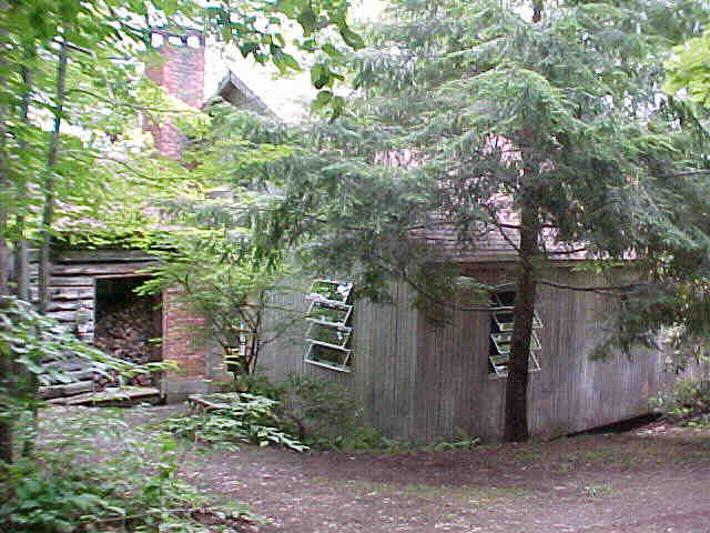 Building photograph for 14 WELLS LANE